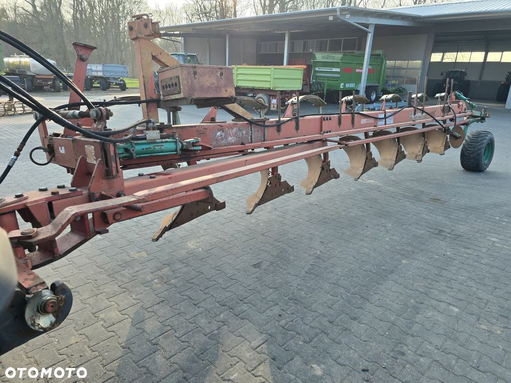 Kverneland BB 100 z wałami cambel - 6