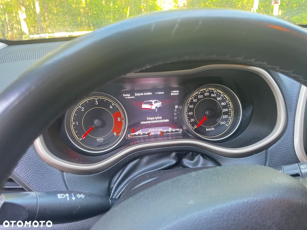 Jeep Cherokee 2.0 MJD Active Drive II Limited - 5