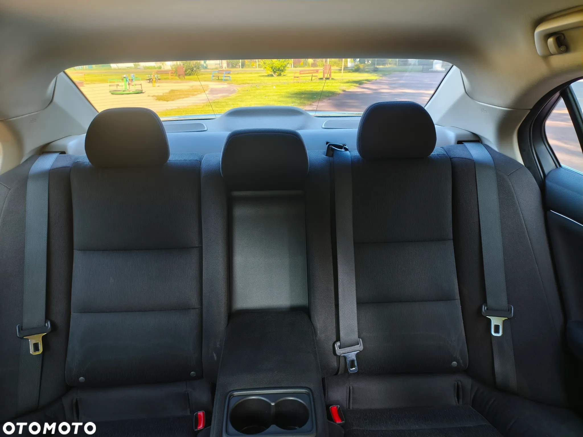 Honda Accord 2.0 Elegance - 17