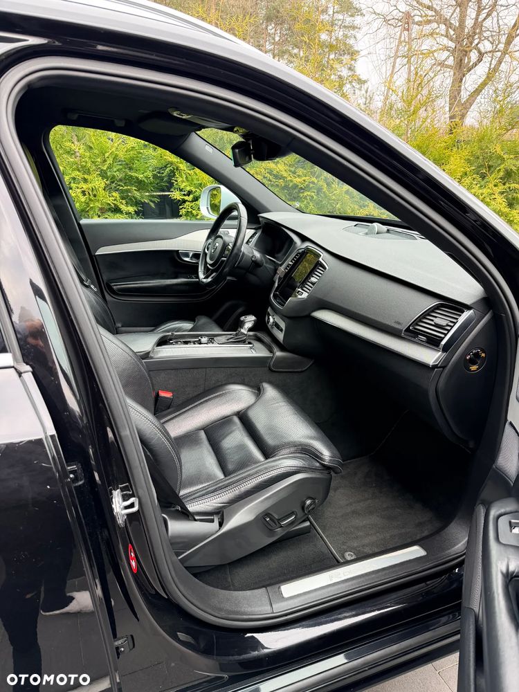 Volvo XC 90 D5 AWD R-Design 7os - 6