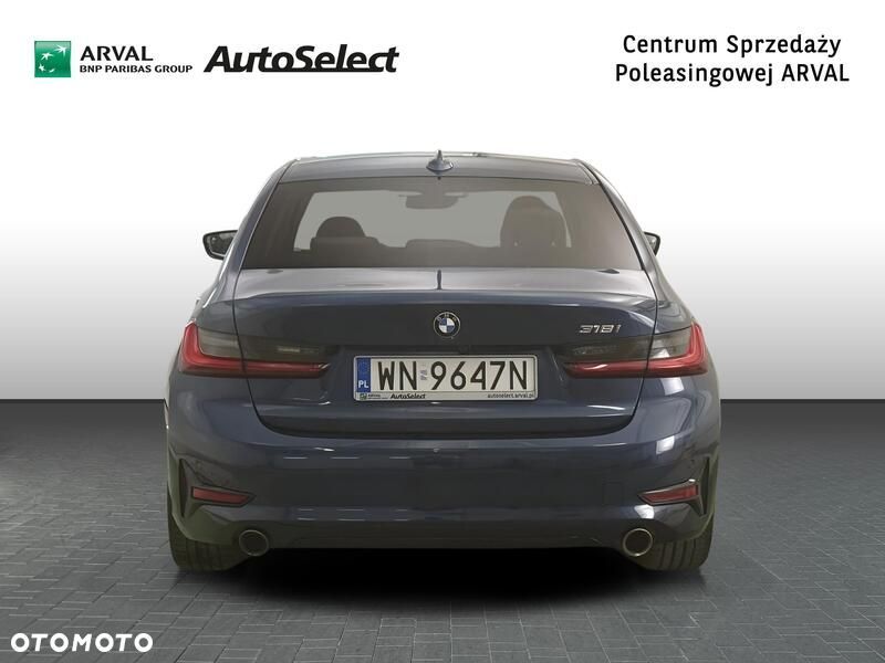 BMW Seria 3 318i - 6
