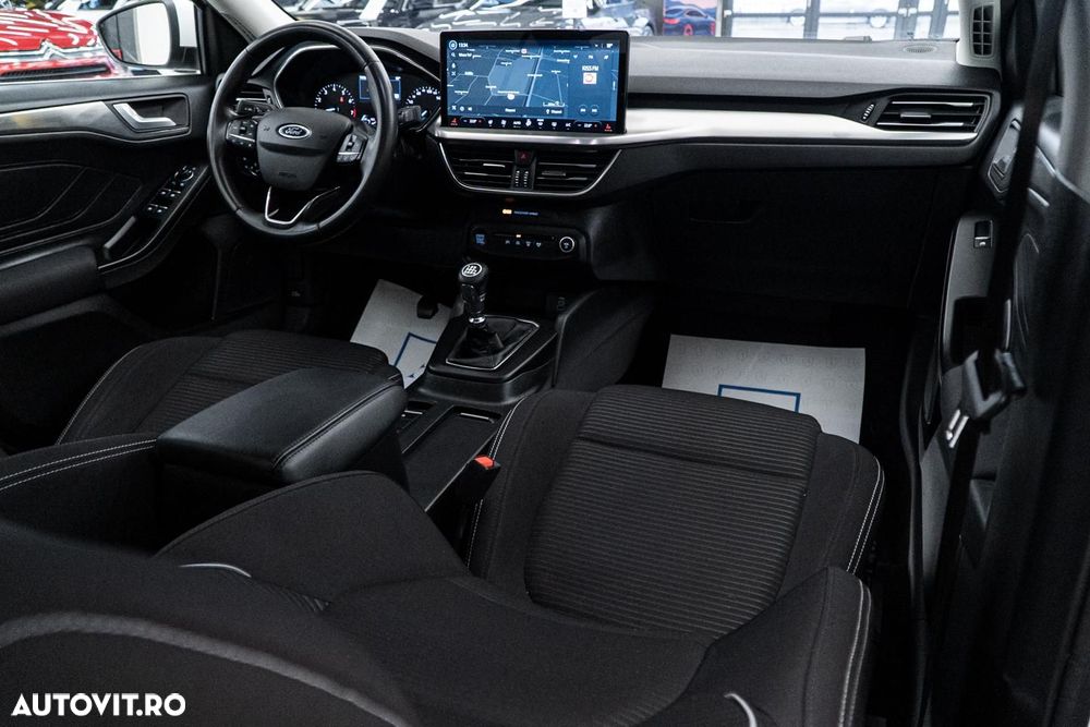 Ford Focus 1.0 EcoBoost Titanium - 2