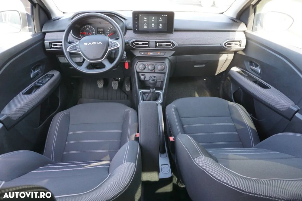 Dacia Logan TCe 90 MT5 Expression - 4