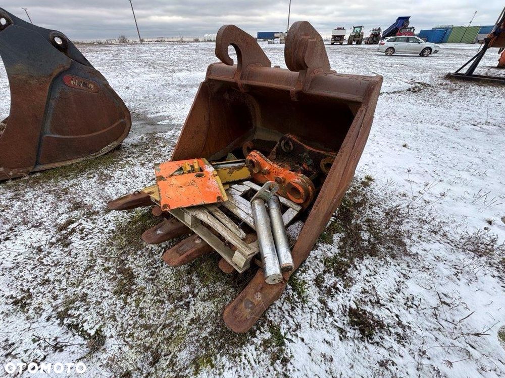 Caterpillar 345C UHD - 18