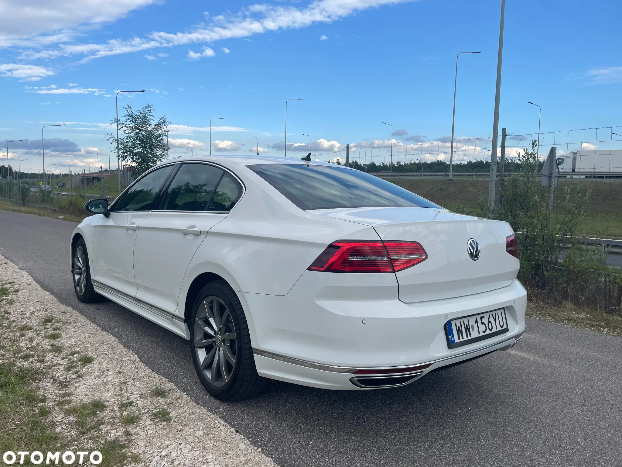 Volkswagen Passat - 3
