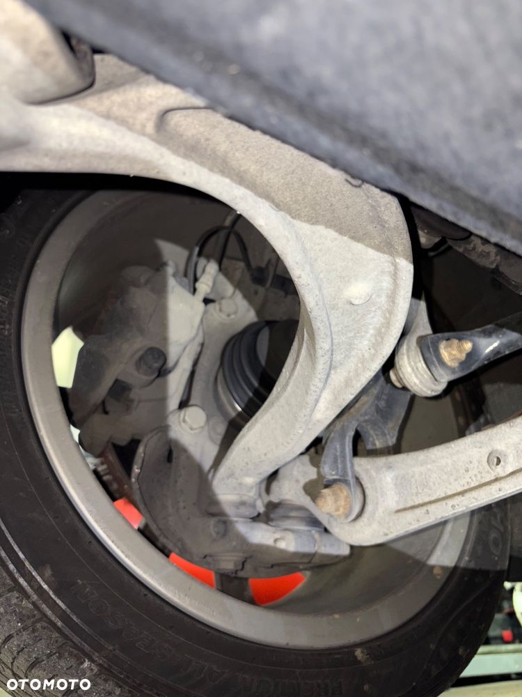 Audi A4 Limousine 2.0 TDI DPF clean diesel multitronic Ambiente - 17