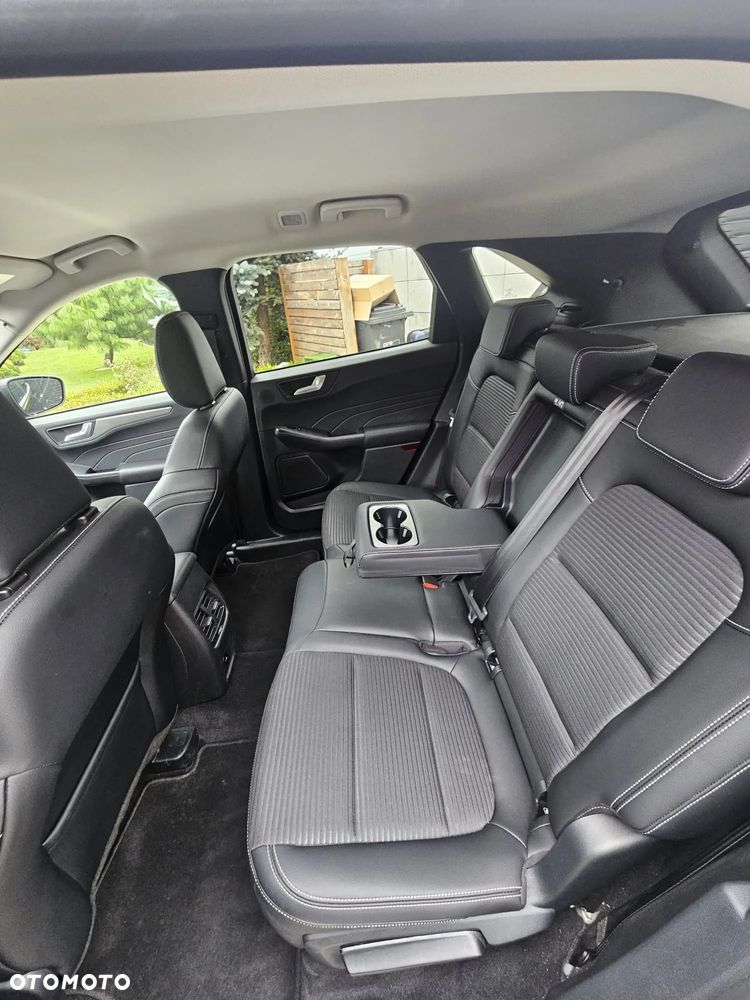 Ford Kuga 2.5 FHEV FWD Titanium X - 19