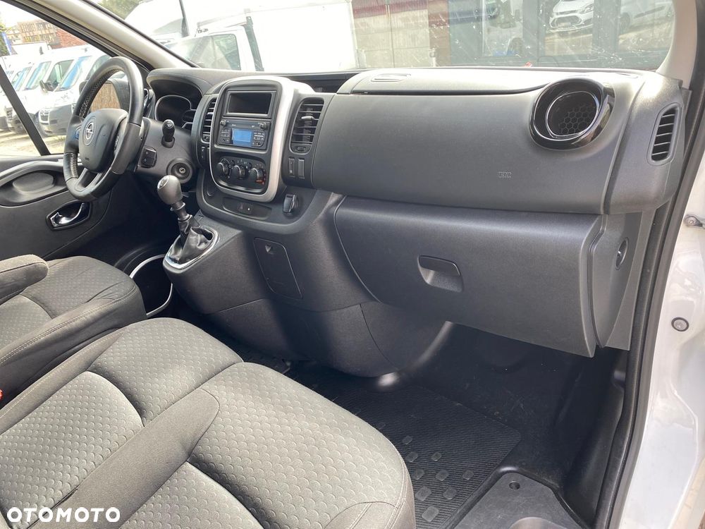 Opel VIVARO - 13