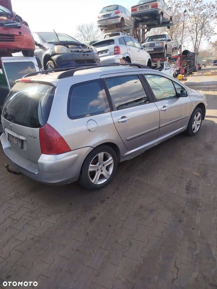 Peugeot 307 SW na części - 8