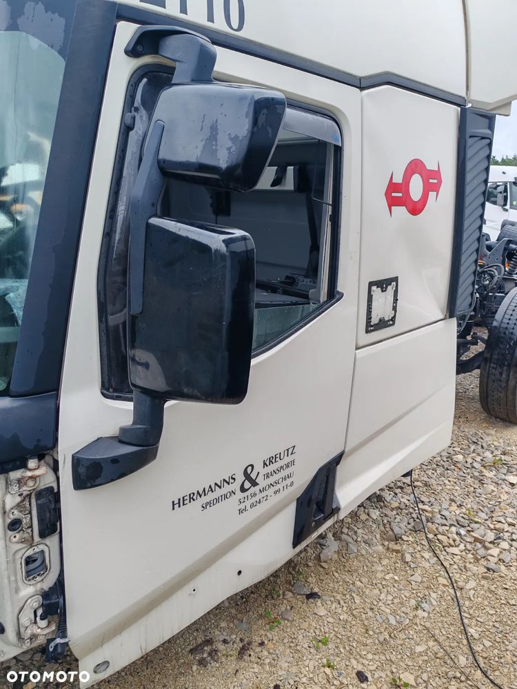 DRZWI LEWE RENAULT RANGE GAMAT C K