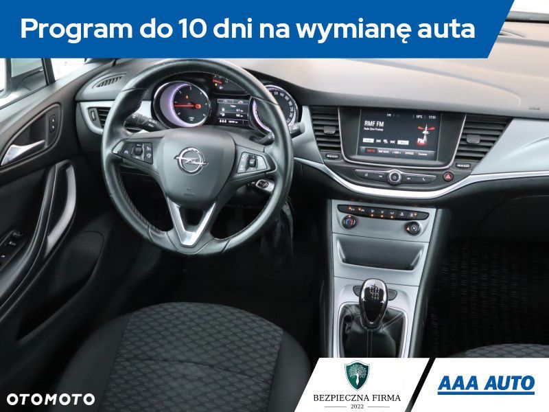 Opel Astra - 9