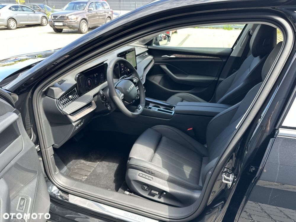 Skoda Superb 2.0 TSI 4x4 L&K DSG - 26