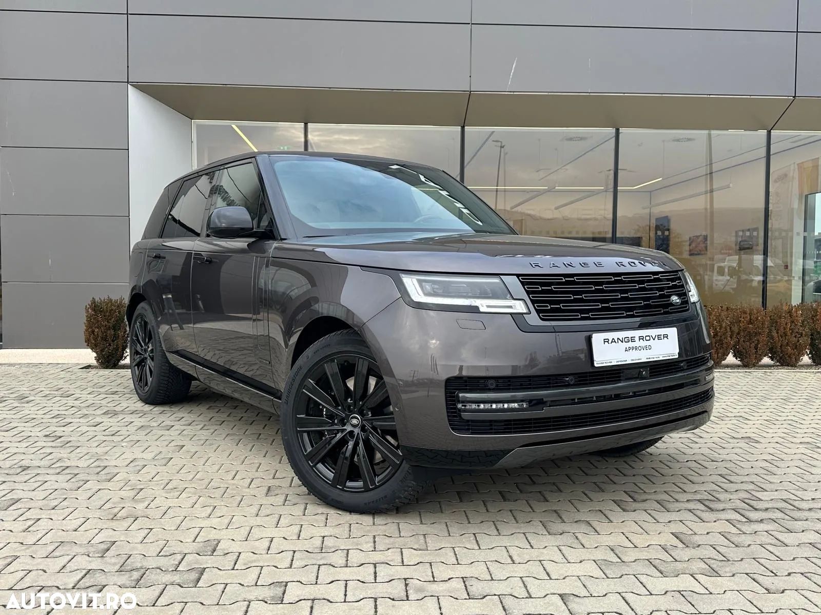 Land Rover Range Rover - 1