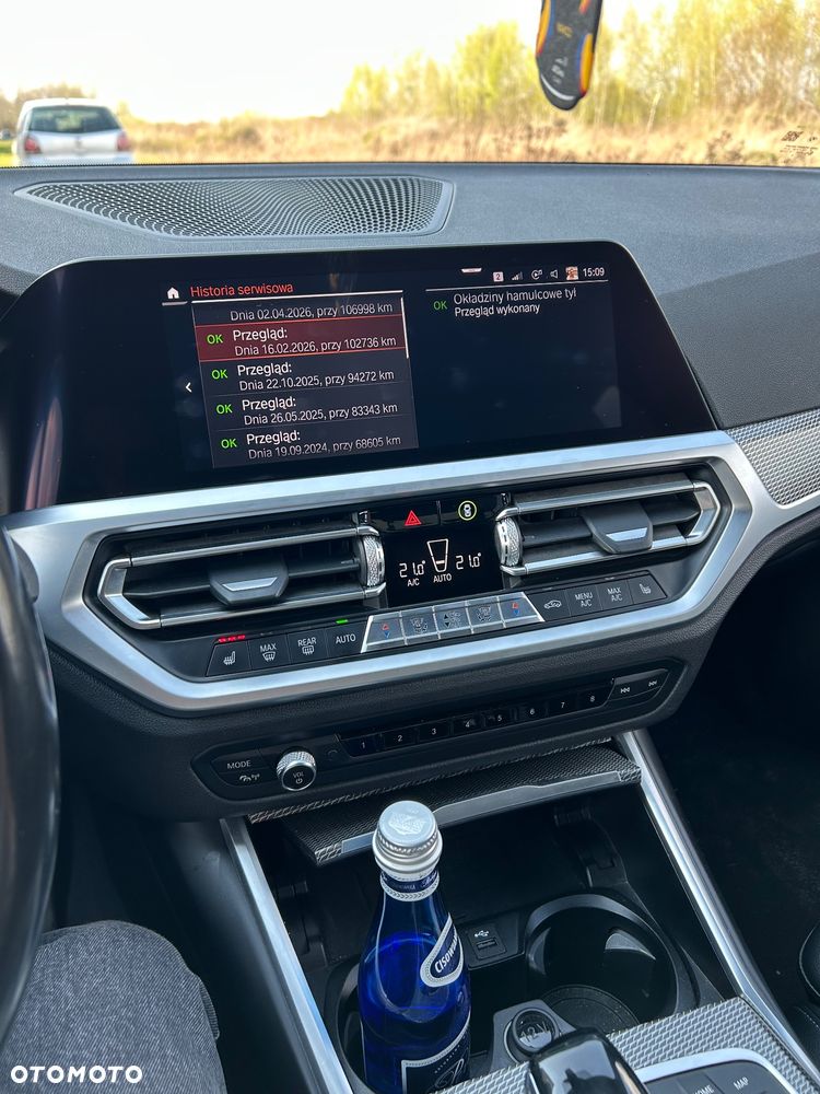 BMW Seria 3 320d xDrive M Sport Shadow - 16