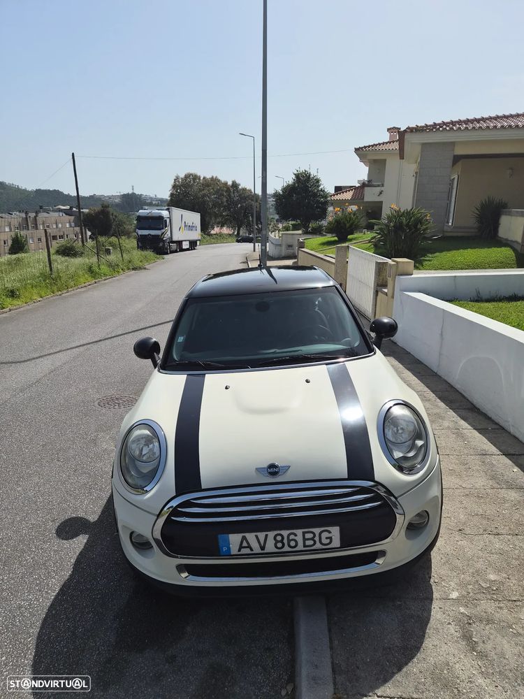 MINI 5 Portas Cooper D - 6
