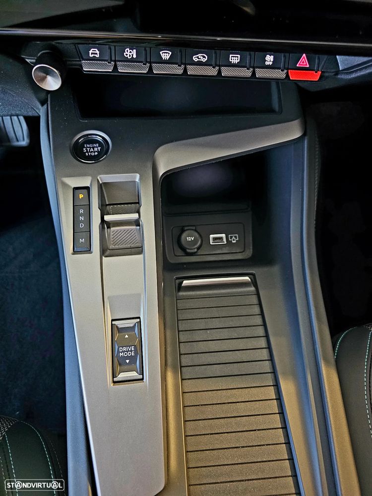 Peugeot 308 PureTech 130 EAT8 Allure - 20