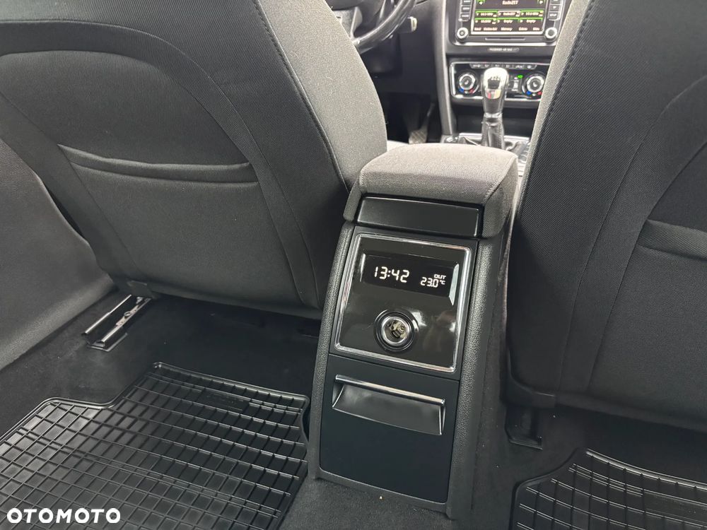 Skoda Superb 1.8 TSI Exclusive - 8