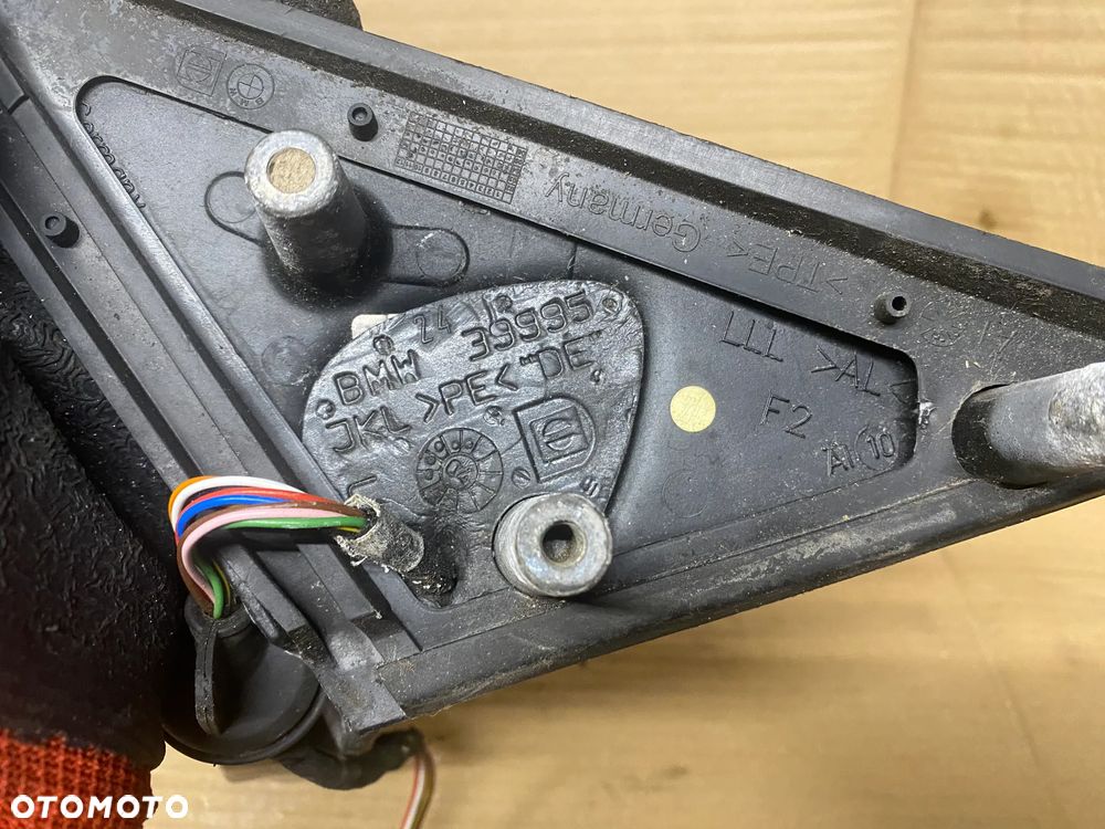 LUSTERKO LEWE 8PIN (4+4) BMW E60 E61 39995 010748 - 10