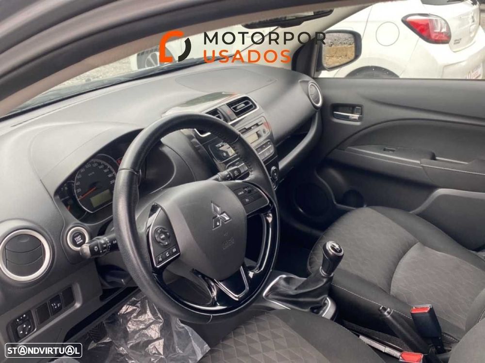 Mitsubishi Space Star 1.2 Intense Connect Edition - 11