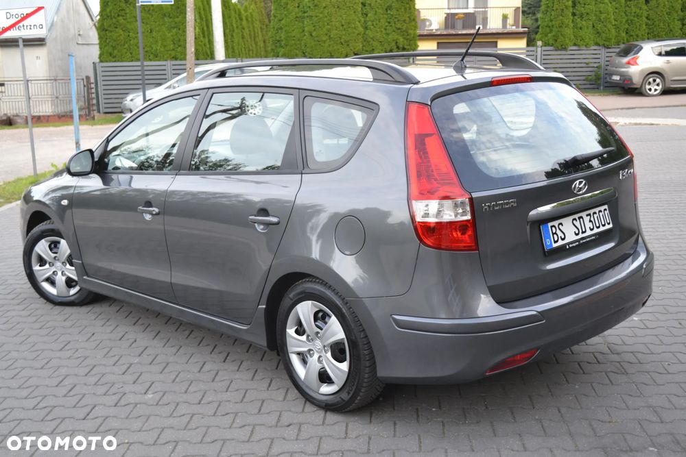 Hyundai i30 i30cw 1.4 Comfort - 16