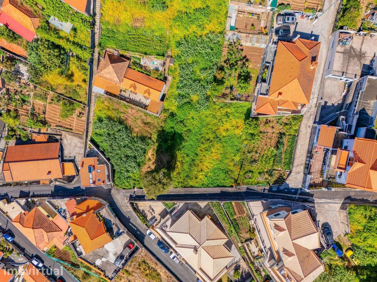 Oportunidade Única em Santo António: 1.720m2 com Potencial de Construç - Grande imagem: 2/24