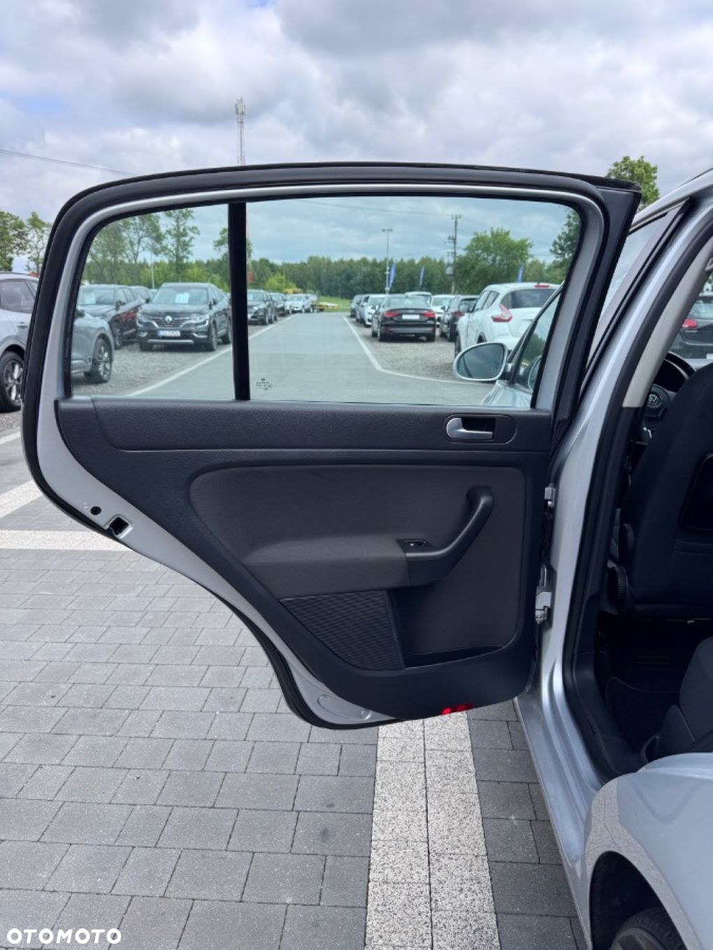 Volkswagen Golf Plus - 27