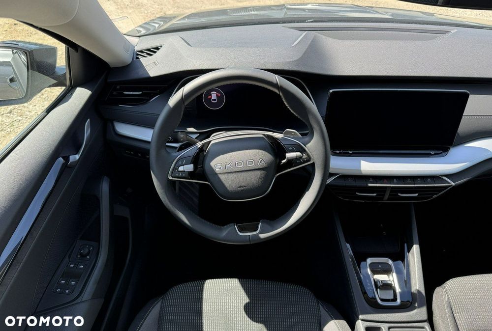Skoda Octavia 1.5 TSI mHEV Selection DSG - 10