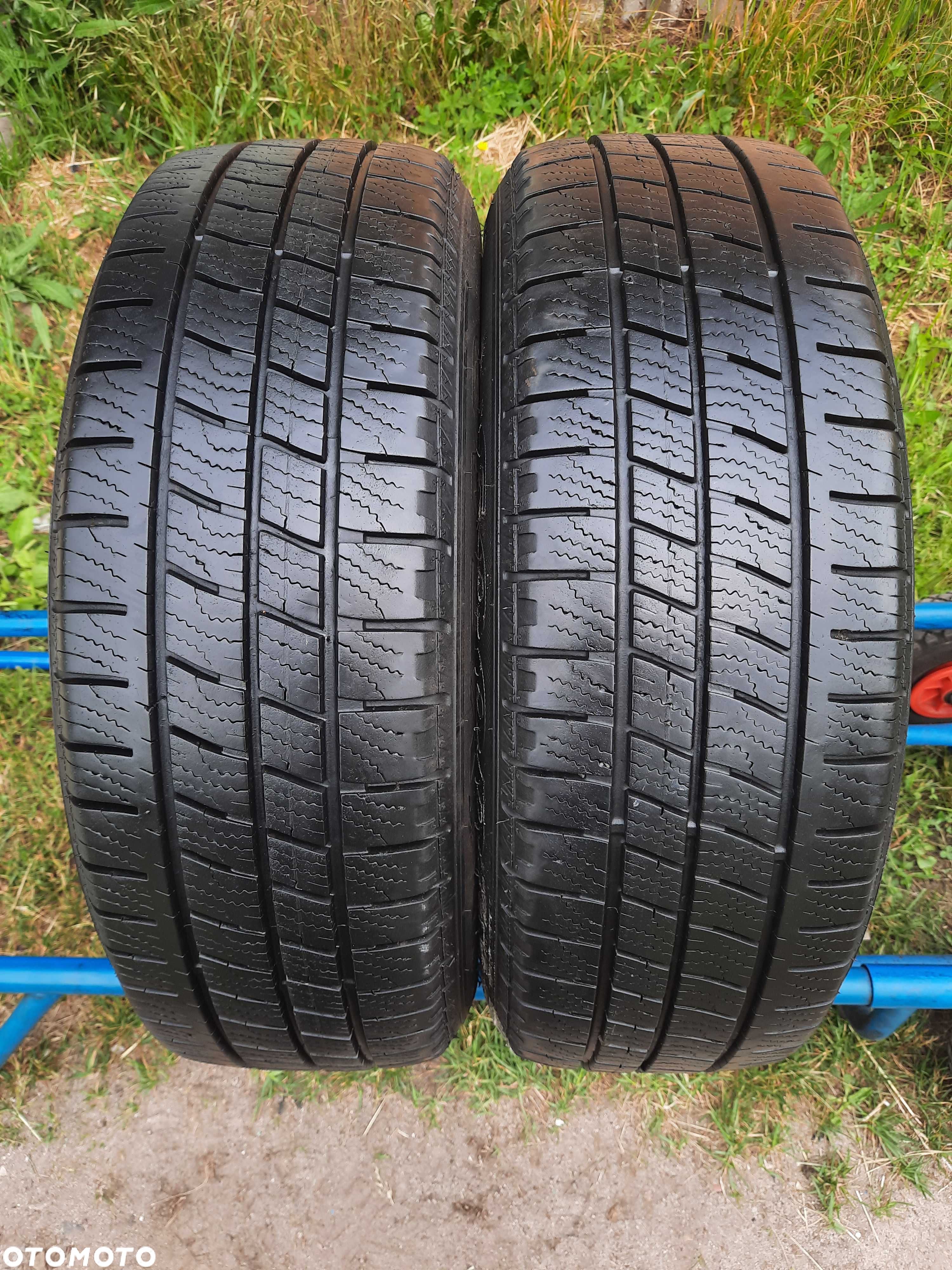 Wzmacniane opony wielosezonowe klasy premium GOODYEAR 205/65/16 C - 1