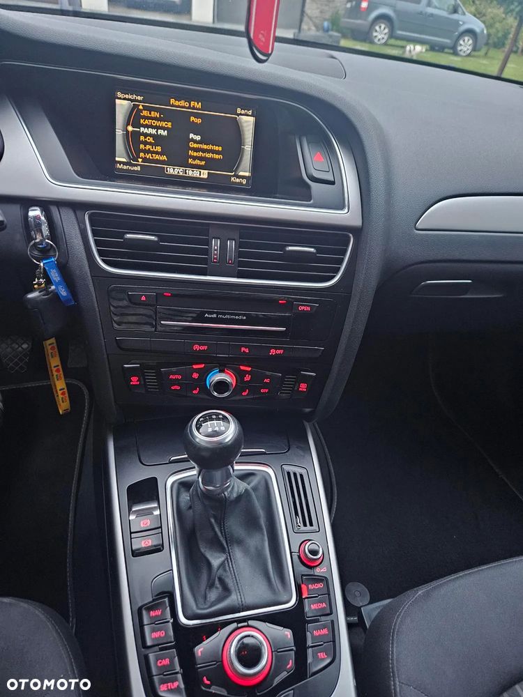 Audi A4 Avant - 15