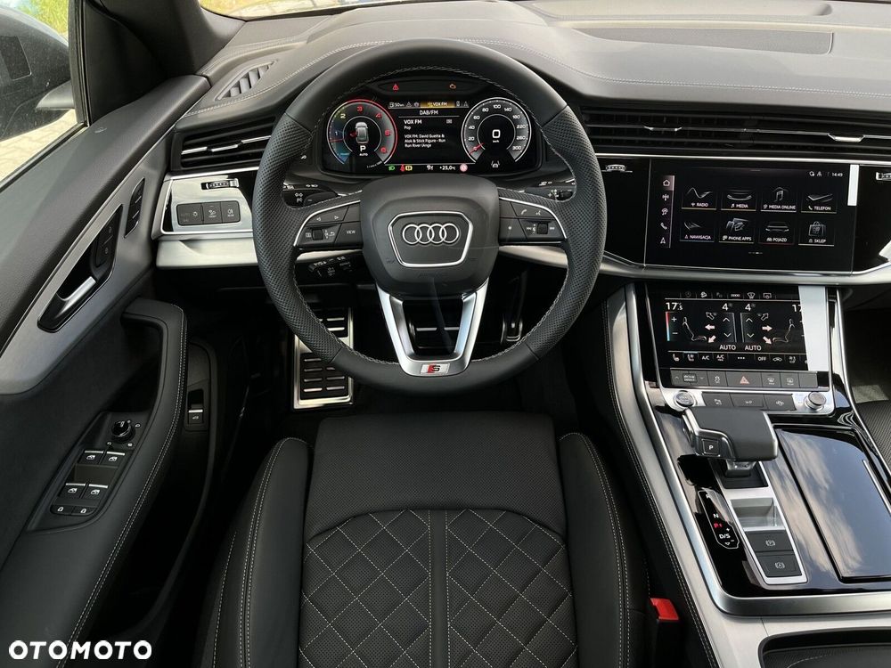 Audi Q8 - 40
