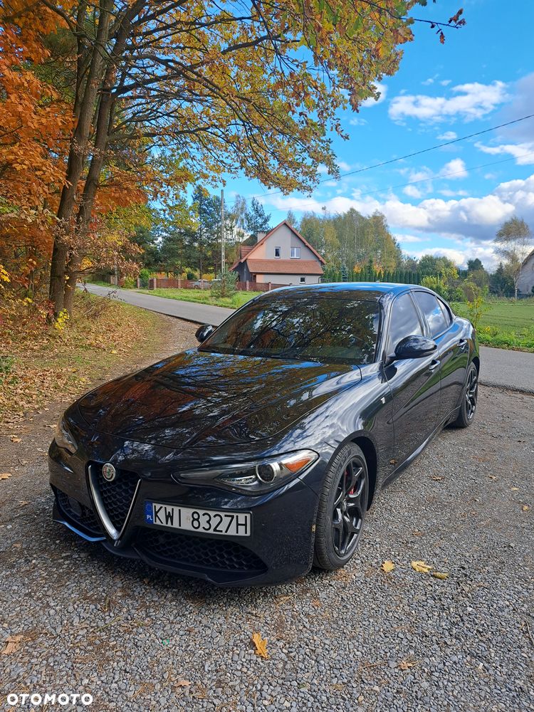 Alfa Romeo Giulia 2.0 Turbo 16V AT8 Veloce Ti - 22
