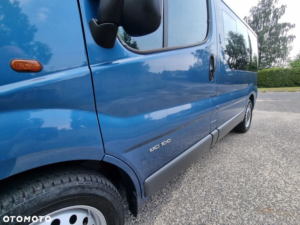 Renault Trafic Passenger - 5