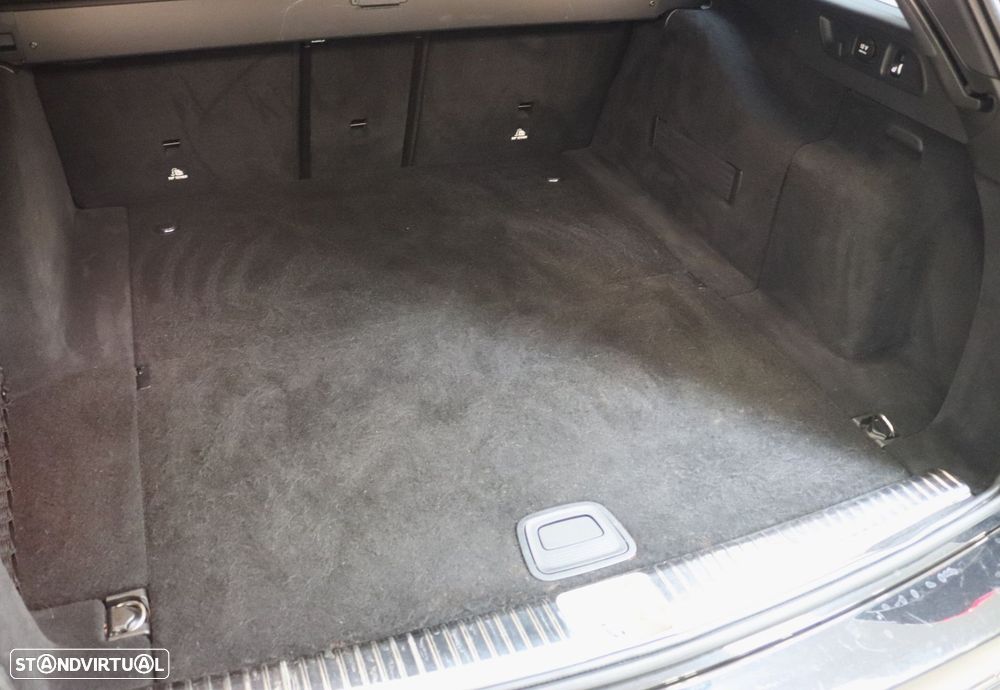 Mercedes-Benz E 220 d Exclusive - 45