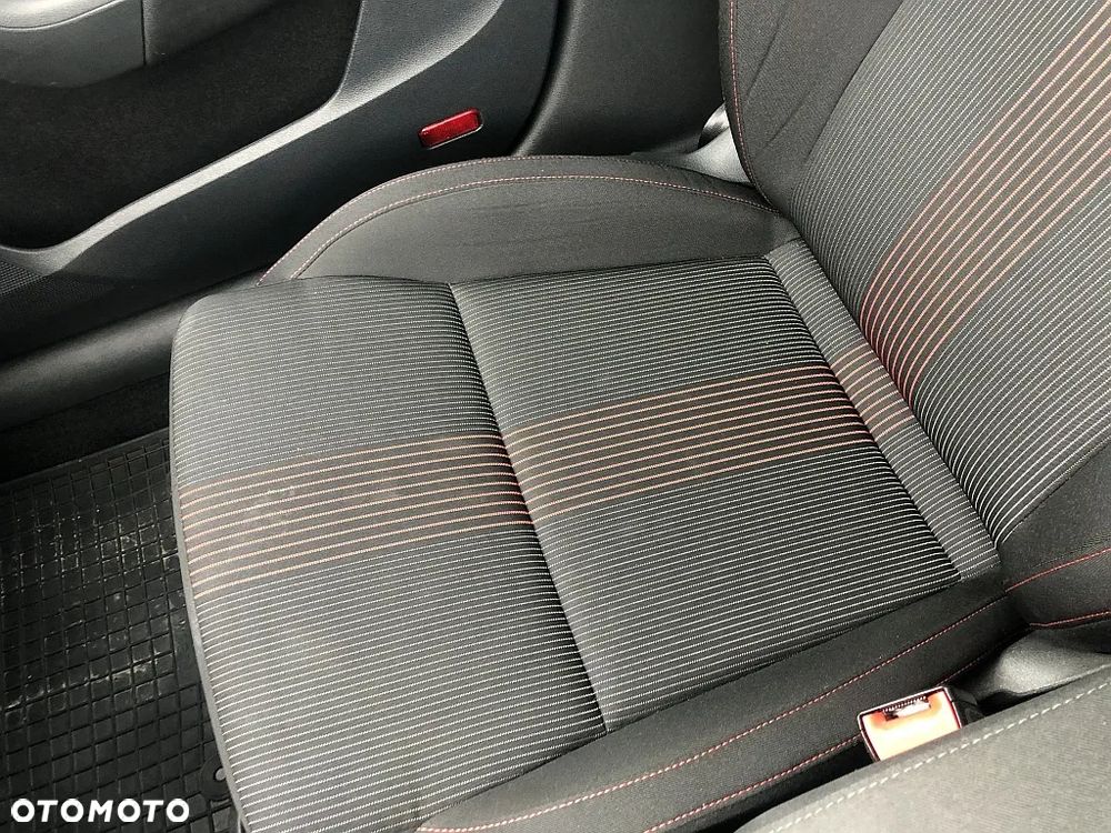 Skoda Octavia 1.5 TSI ACT Style DSG - 33