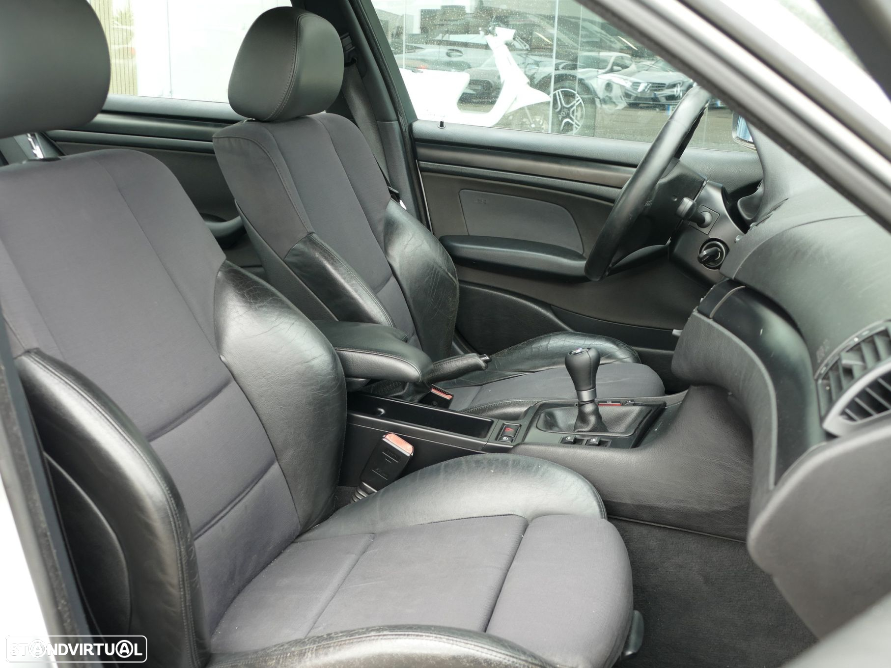 BMW 320 d Sport - 24