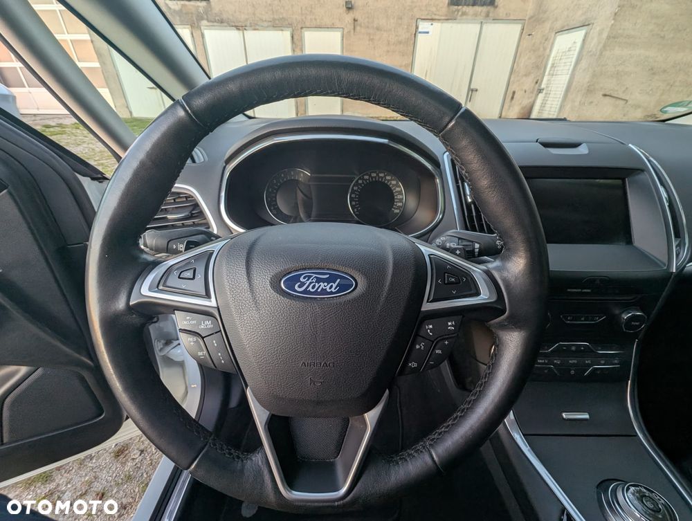 Ford S-Max 2.0 EcoBlue Titanium - 14