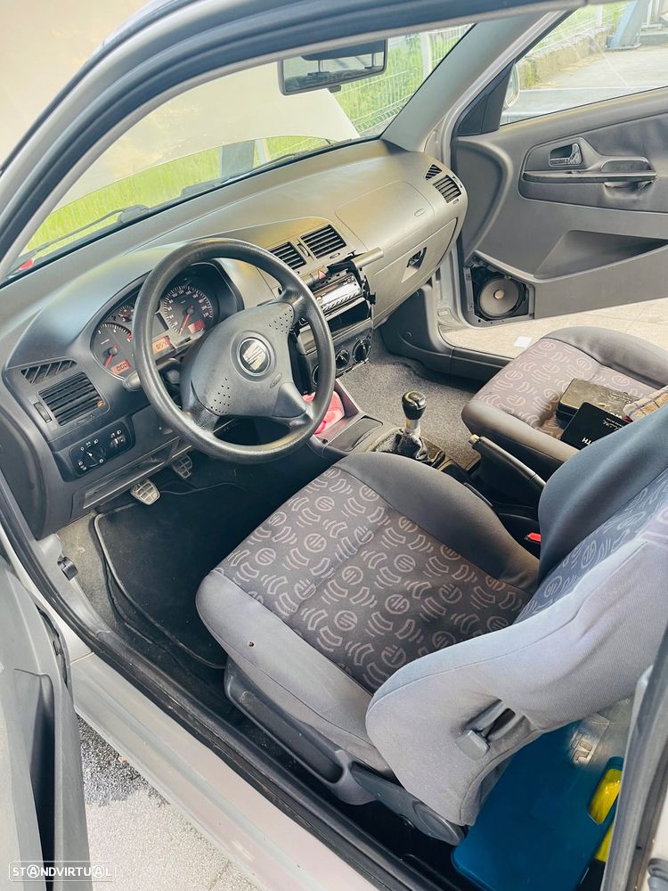 SEAT Ibiza 1.9 TDi Latino - 6