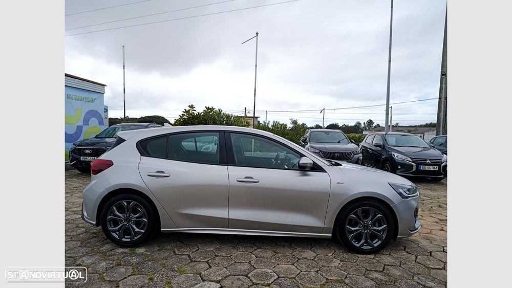 Ford Focus 1.0 EcoBoost ST-Line Aut. — fotografia 12