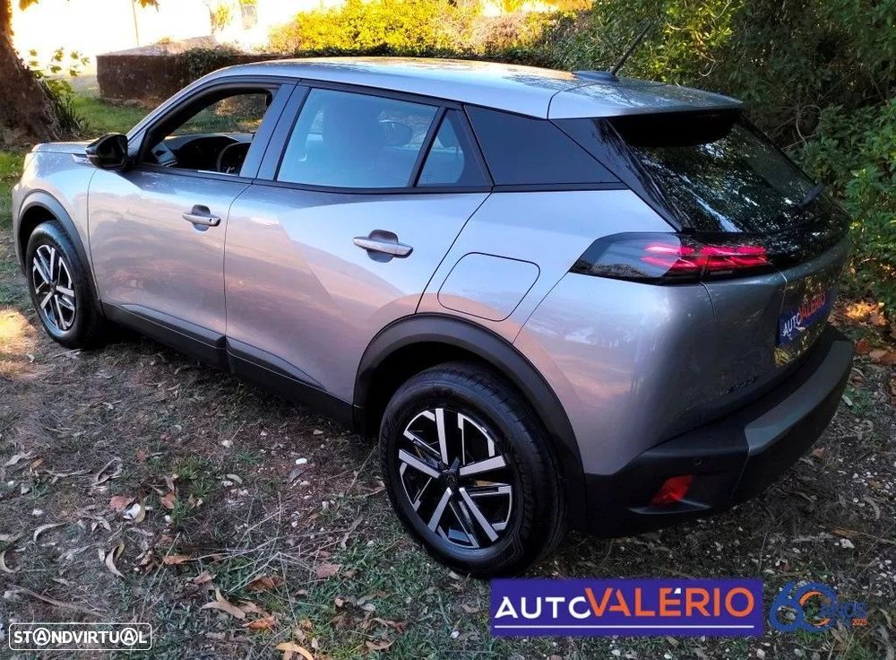 Peugeot 2008 1.2 PureTech Style - 5