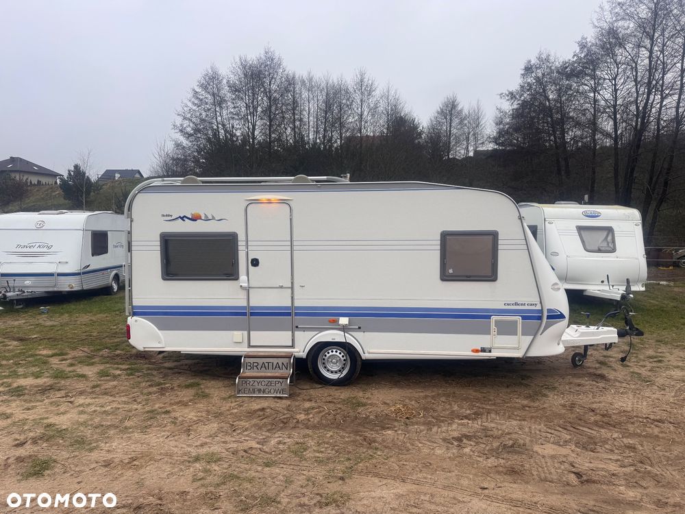 Hobby Przyczepa kempingowa hobby 460 UFE z przedsionkiem - 2