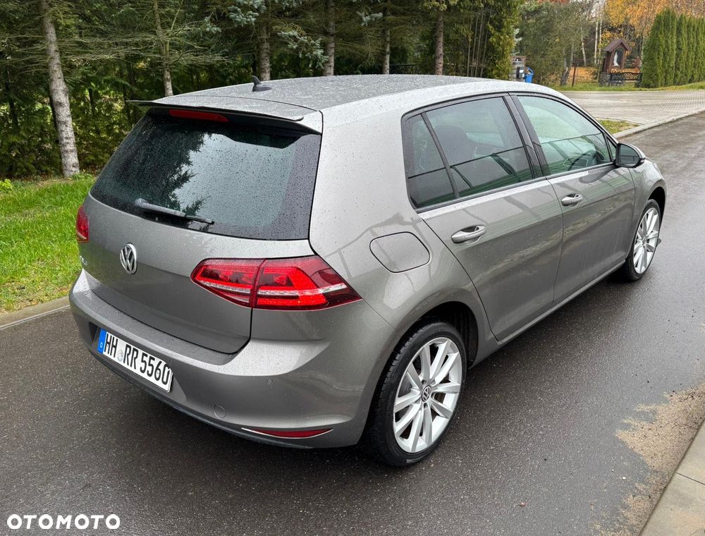 Volkswagen Golf - 16