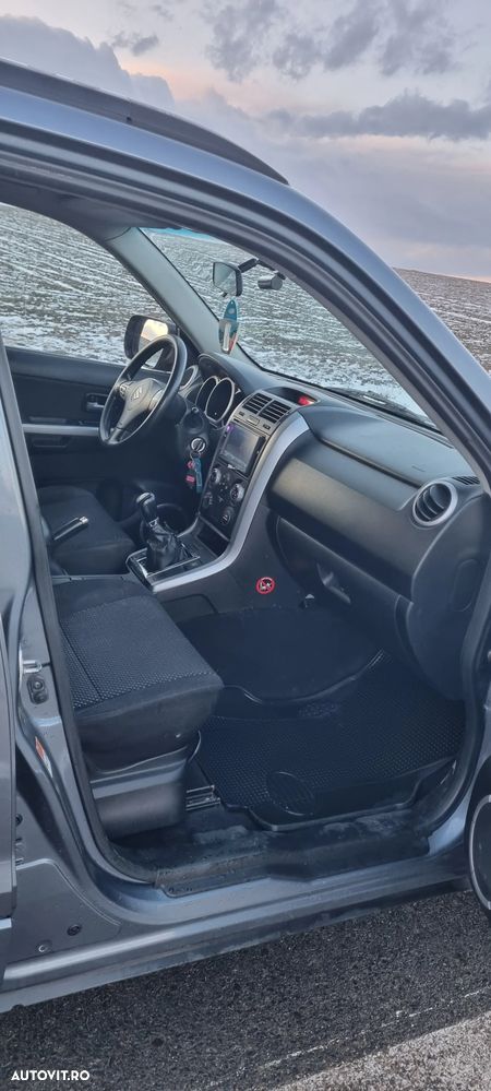 Suzuki Grand Vitara 1.9 DDIS Navi - 5