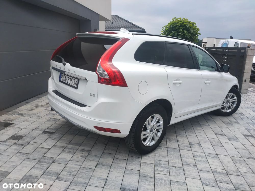 Volvo XC 60 D3 Drive-E Momentum - 12