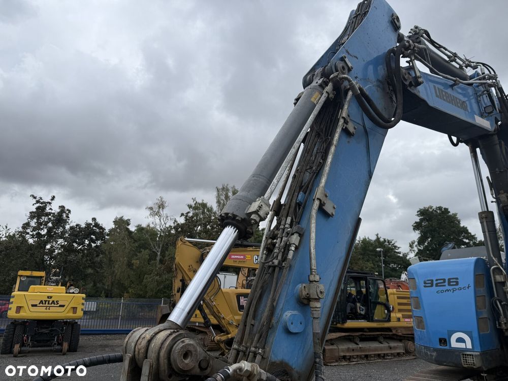 Liebherr R926 COMPACT - 18