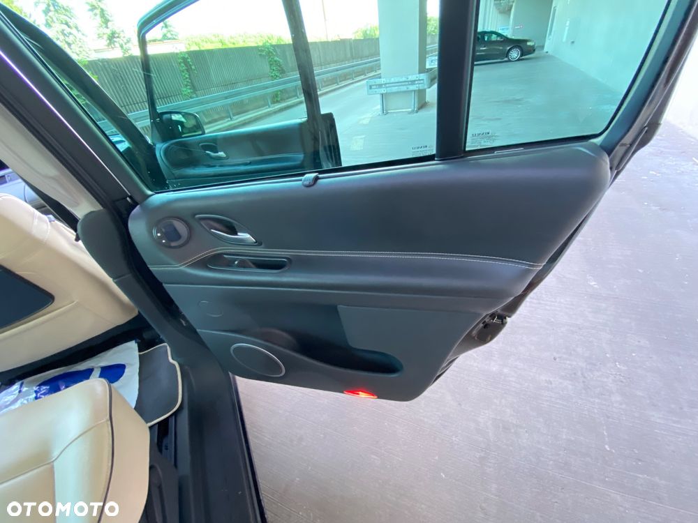 Renault Grand Espace 2.0 dCi Initiale - 16