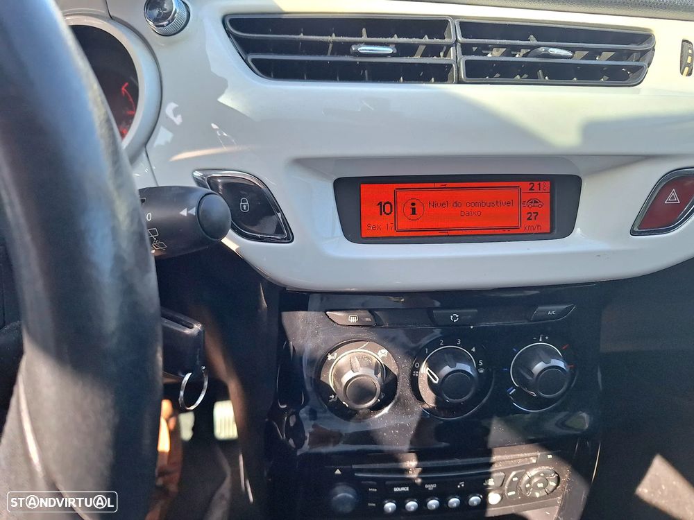 Citroën C3 1.2 PureTech Attraction - 12
