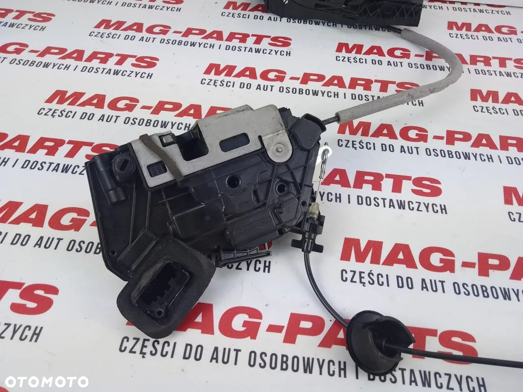 Zamek Drzwi Tylny Prawy Tył Seat Leon III Lift 5-Drzwi 5K4839016AF - 4