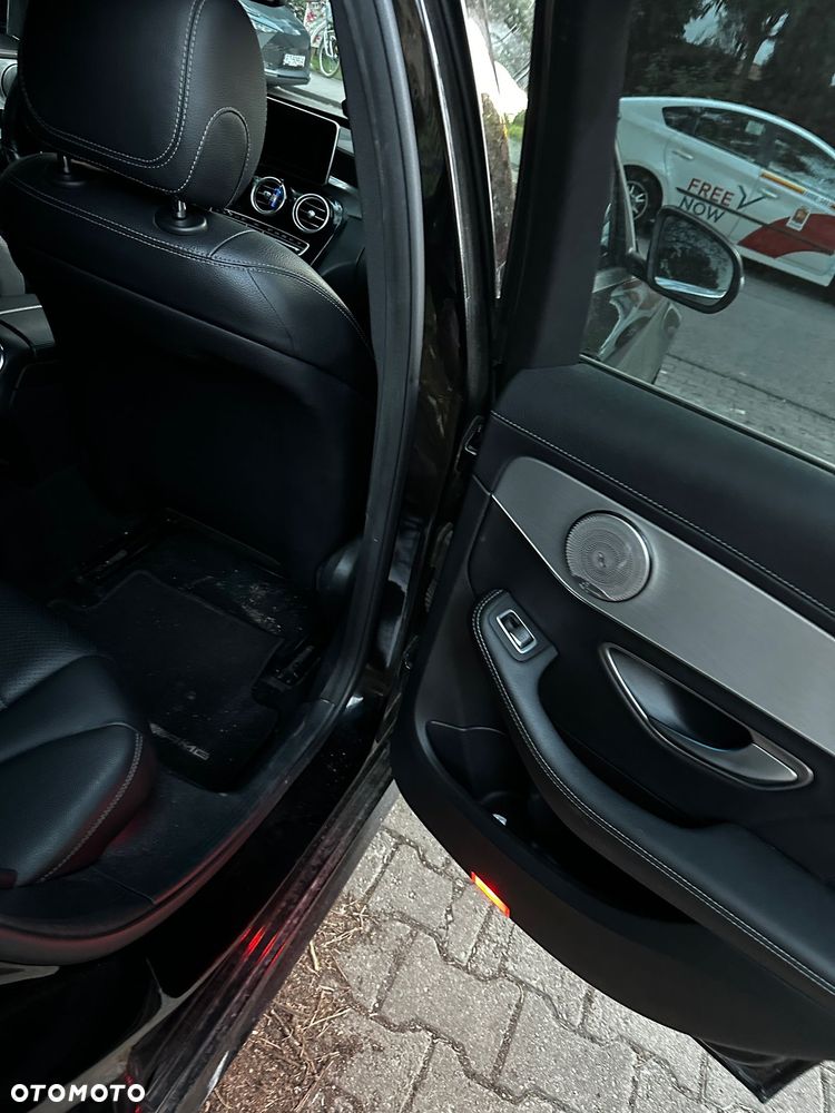 Mercedes-Benz Klasa C 200 4-Matic 9G-TRONIC - 12