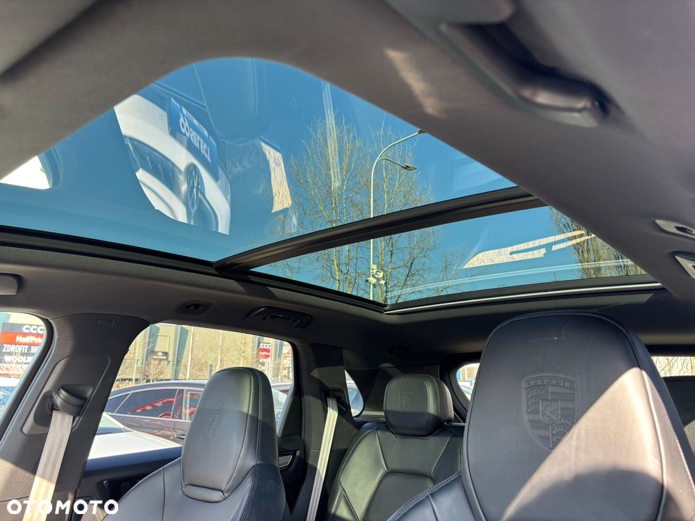 Porsche Cayenne Platinum Edition - 19