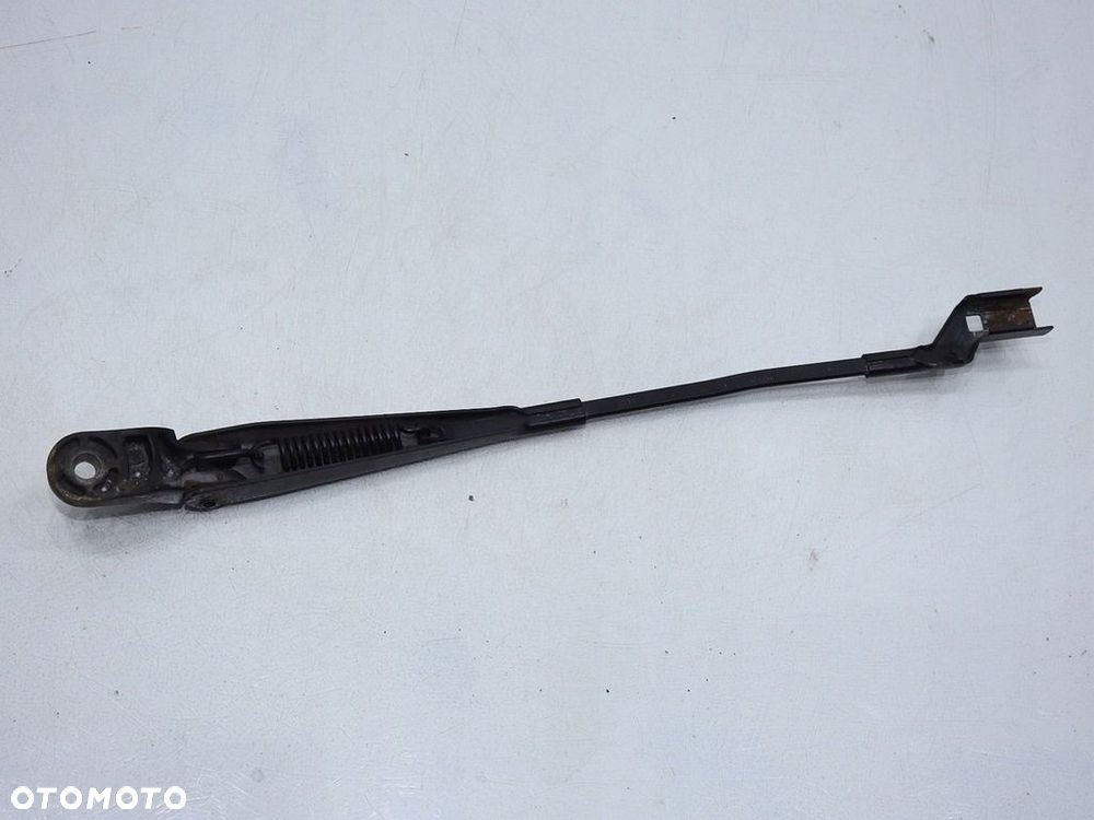 RAMIĘ WYCIERACZKI LEWE SKODA FABIA II - 2